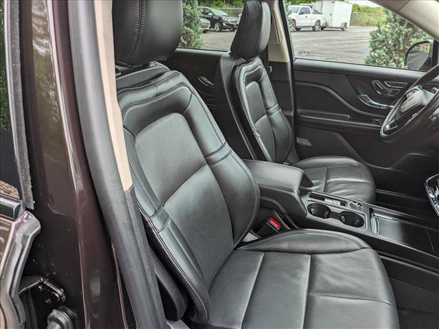 Certified 2023 Lincoln Corsair Reserve w/ Equipment Group 201A AWD/4WD image 14