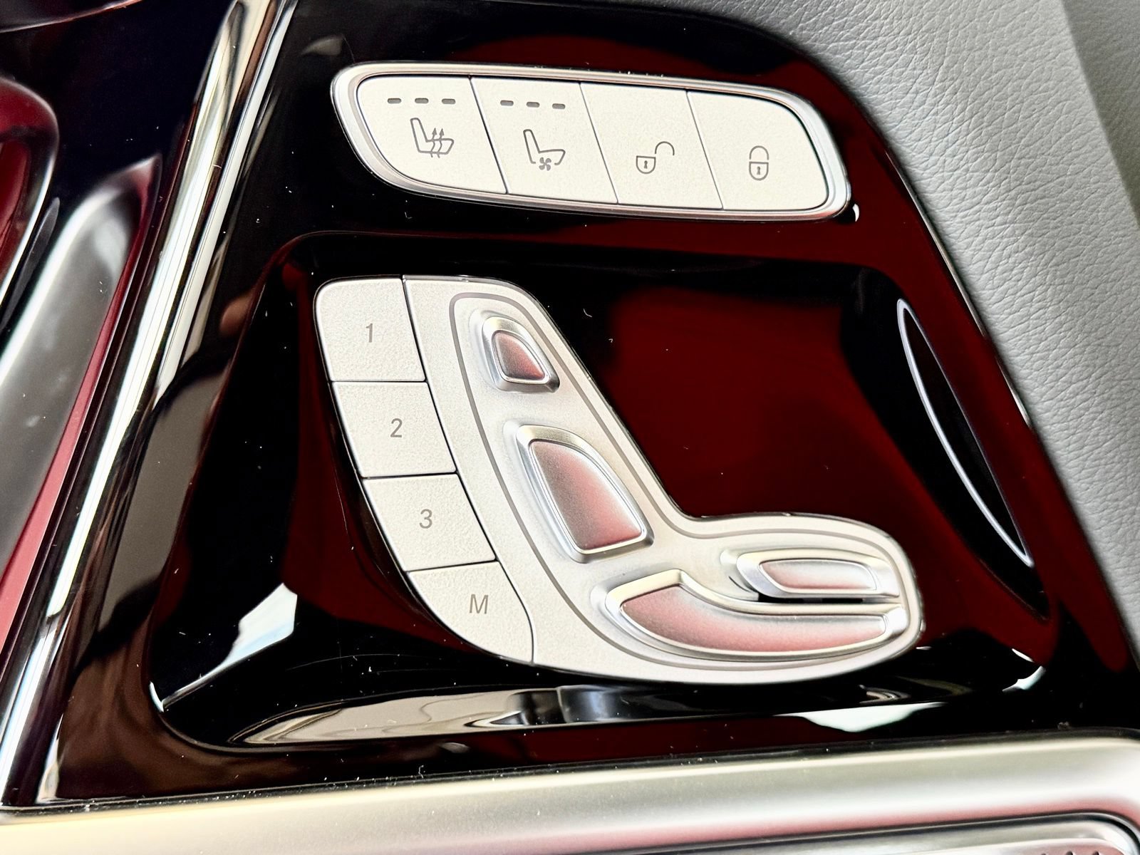 New 2026 Mercedes-Benz G 550 image 10