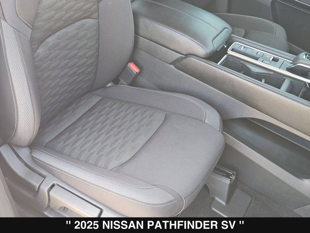 Used 2025 Nissan Pathfinder SV FWD image 33