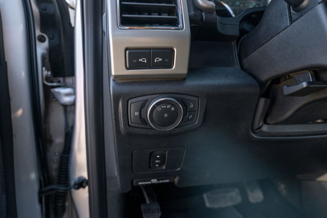 Used 2019 Ford F550 4x4 Crew Cab Super Duty image 35