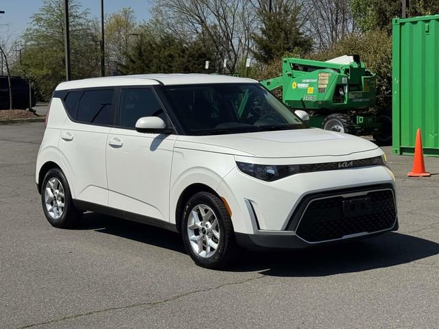 Used 2023 Kia Soul S