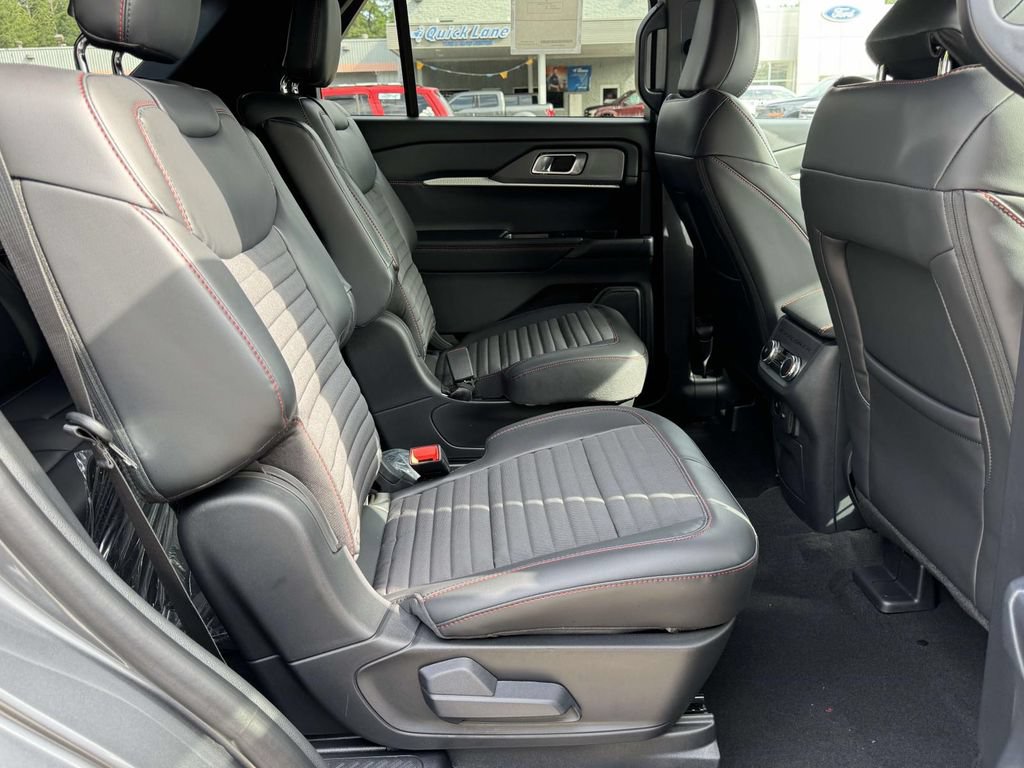 New 2026 Ford Explorer ST-Line AWD/4WD image 14
