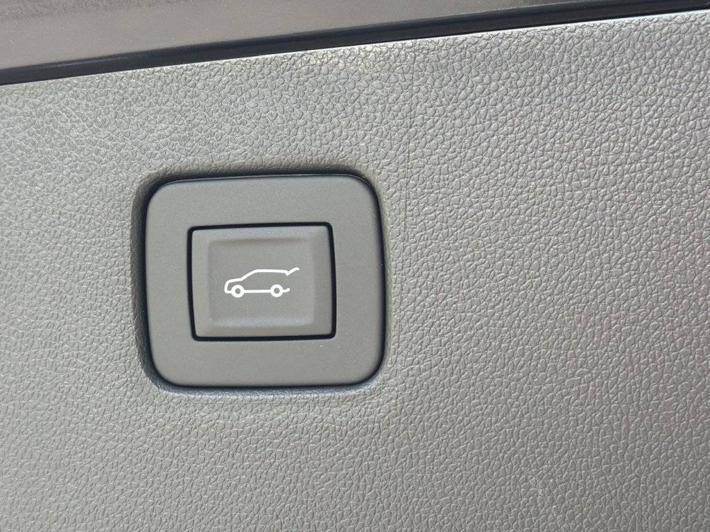 New 2026 Buick Envista Sport Touring w/ Convenience I Package FWD image 14