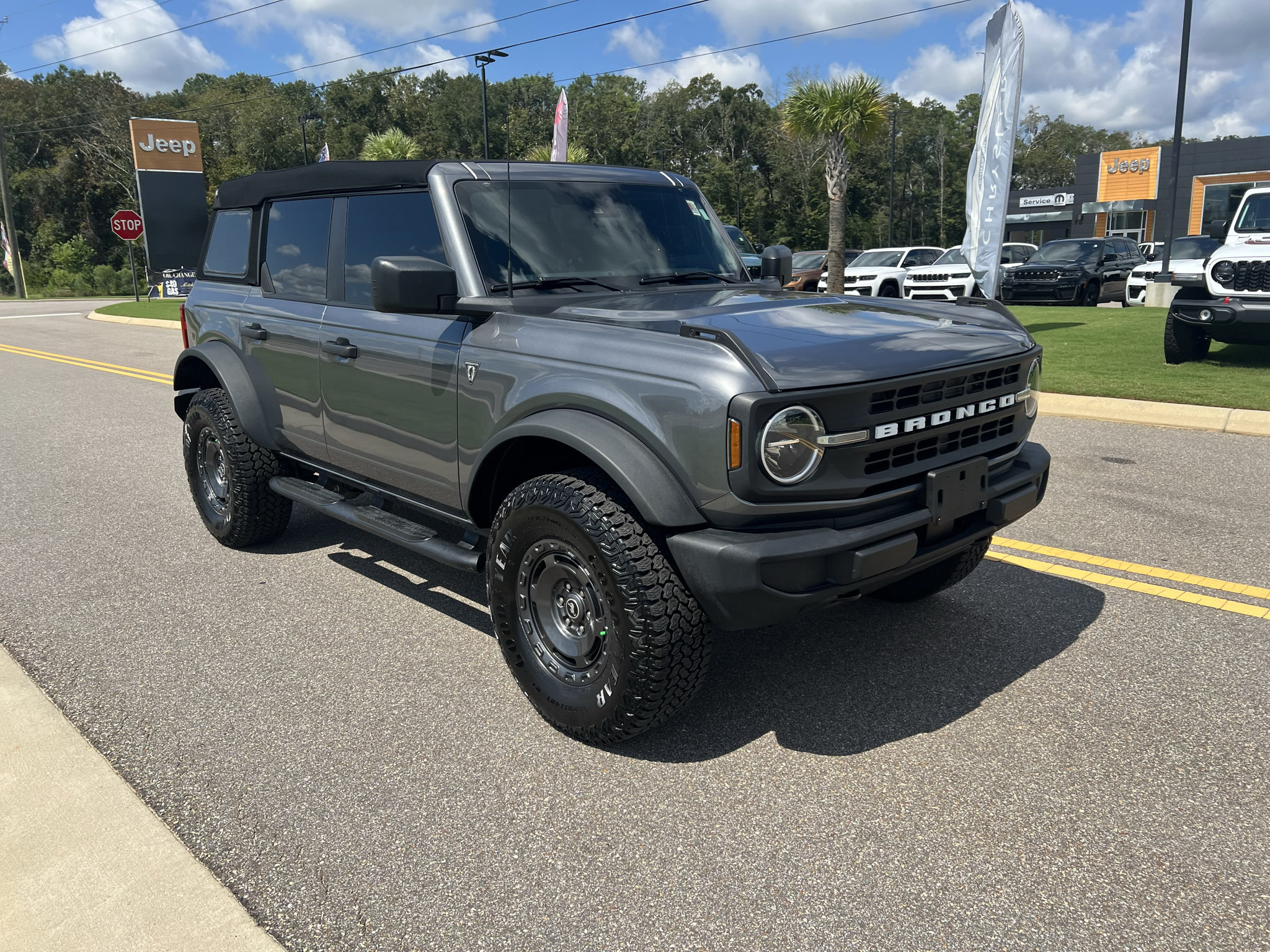 Used 2025 Ford Bronco 4-Door w/ Sasquatch Package