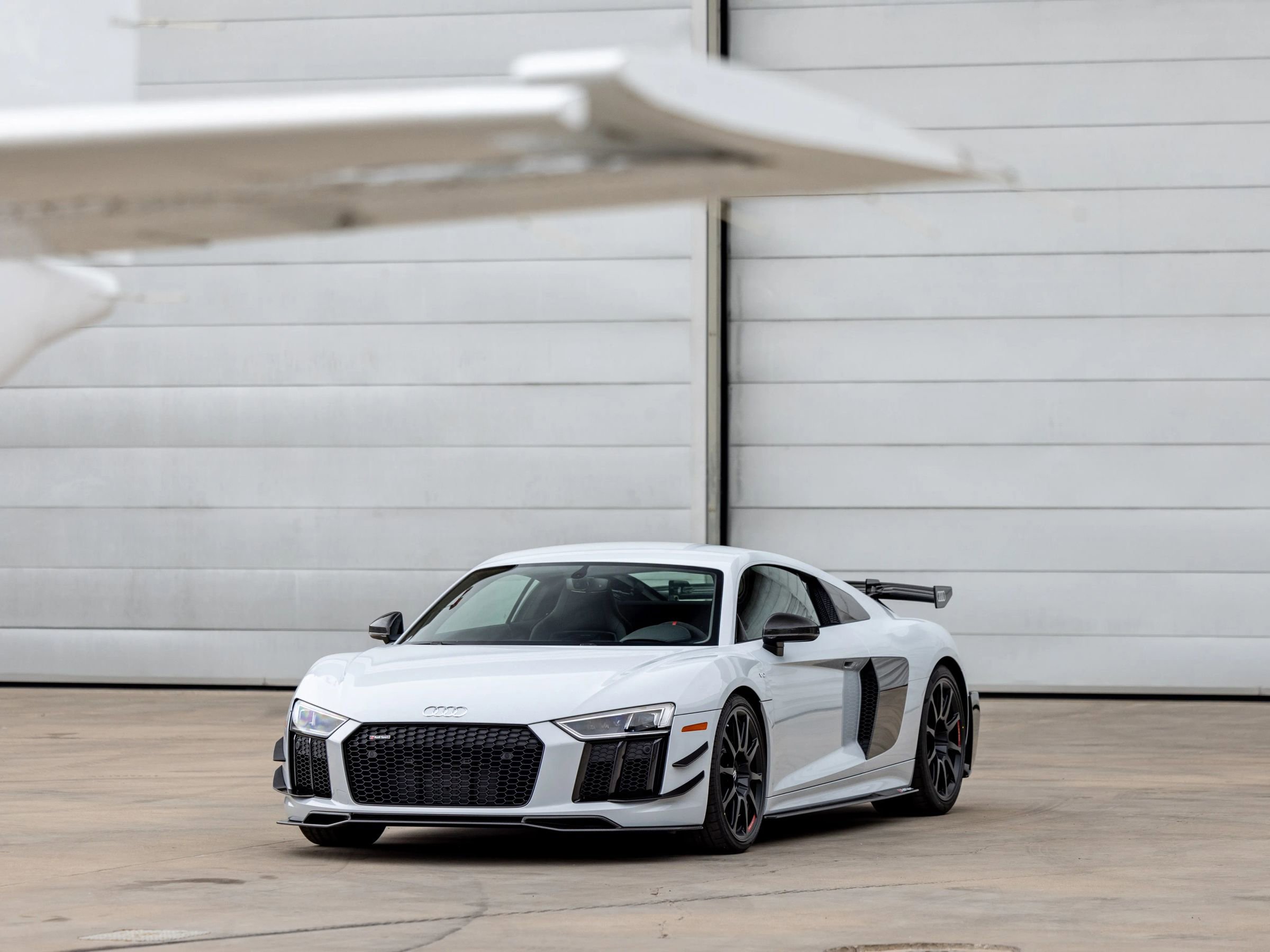 Used 2018 Audi R8 V10 plus image 4