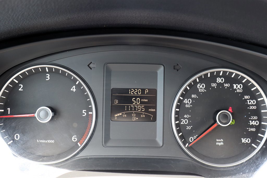 Used 2012 Volkswagen Jetta TDI FWD image 20
