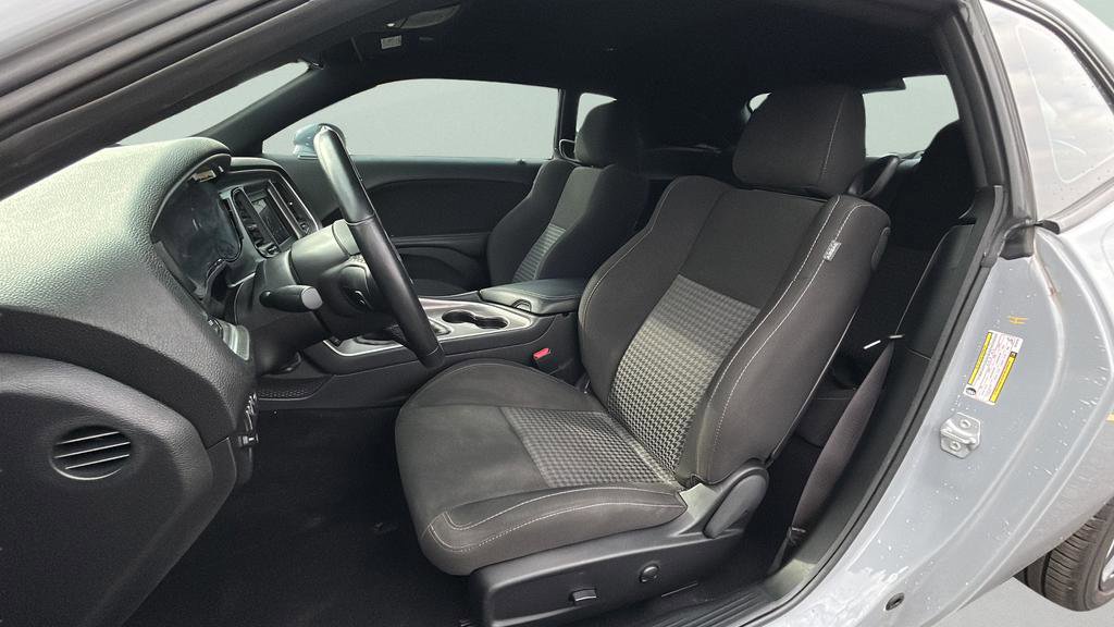 Used 2022 Dodge Challenger R/T w/ Blacktop Package RWD image 12
