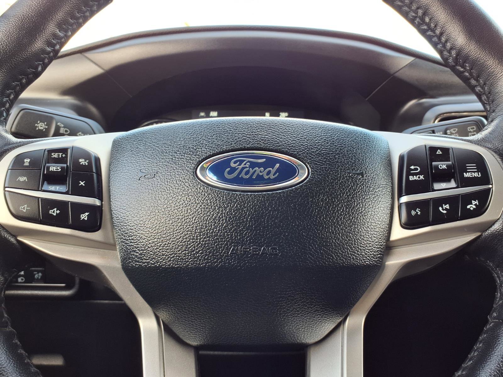 Used 2023 Ford Explorer XLT w/ Equipment Group 202A image 17