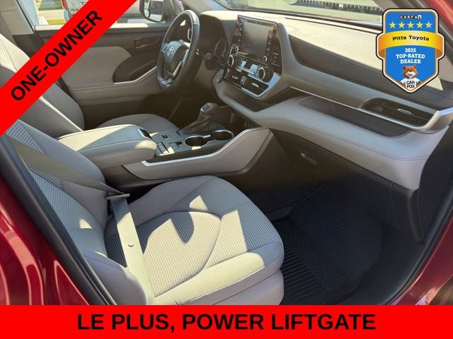 Used 2022 Toyota Highlander LE FWD image 9