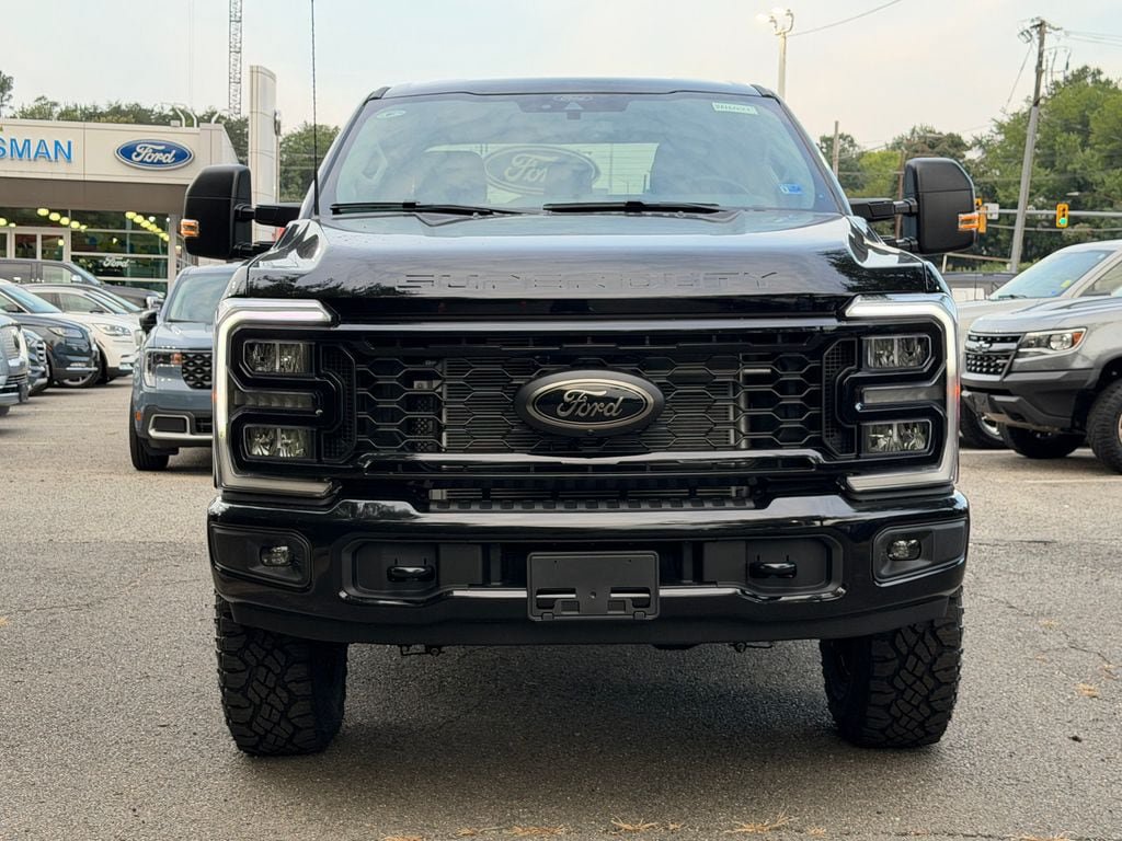 New 2026 Ford F250 XLT w/ XLT Premium Package AWD/4WD image 2