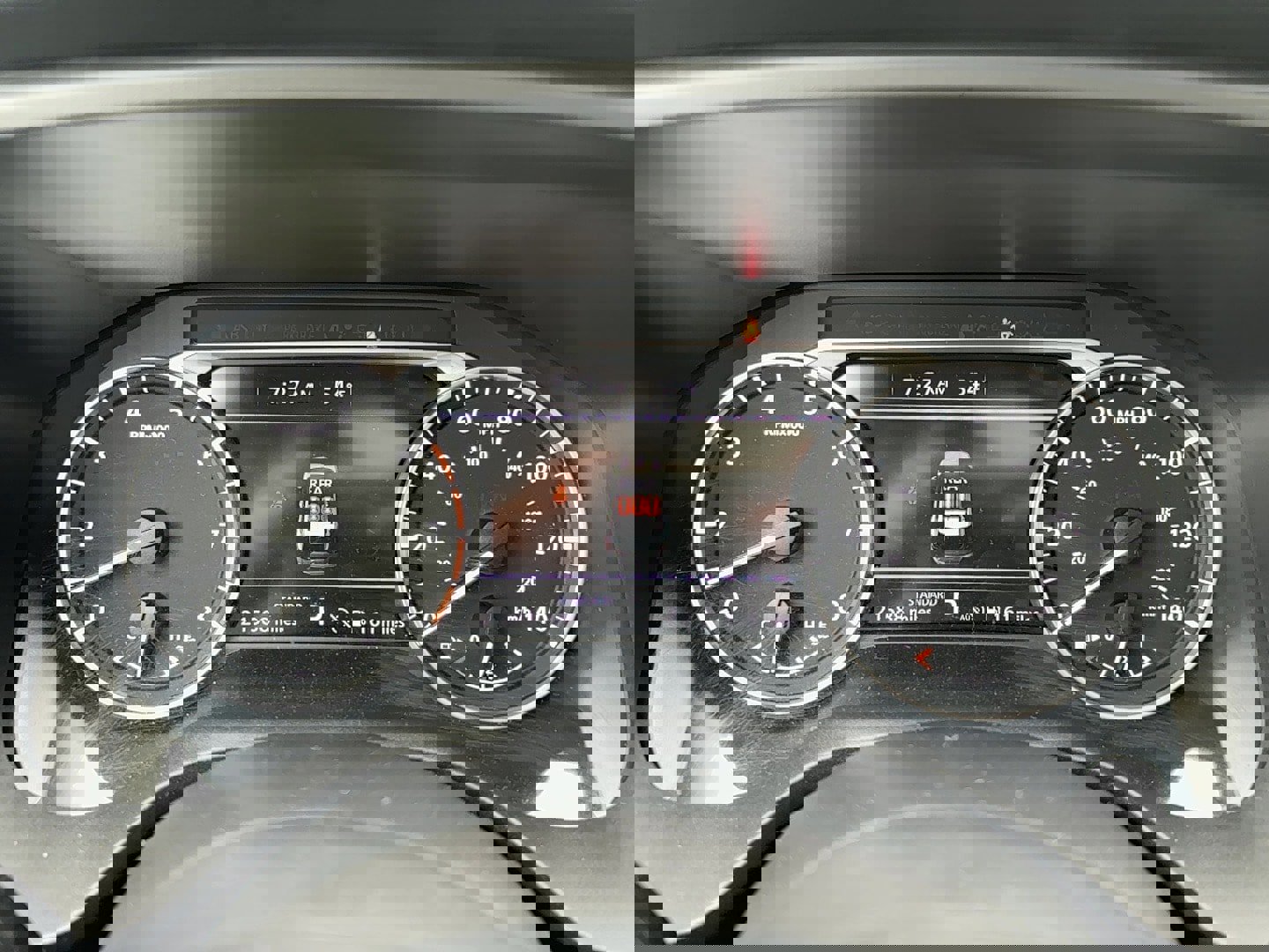 Used 2024 Nissan Rogue SV w/ SV Premium Package image 23