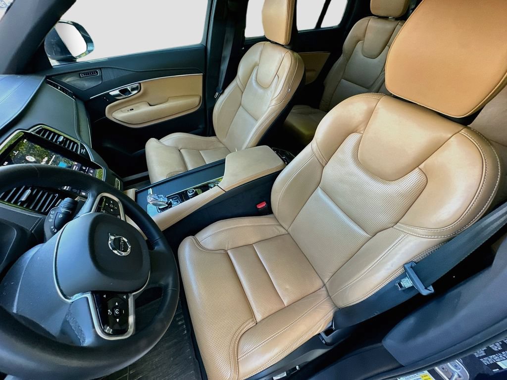 Used 2023 Volvo XC90 B6 Ultimate w/ Protection Package Premier AWD/4WD image 5