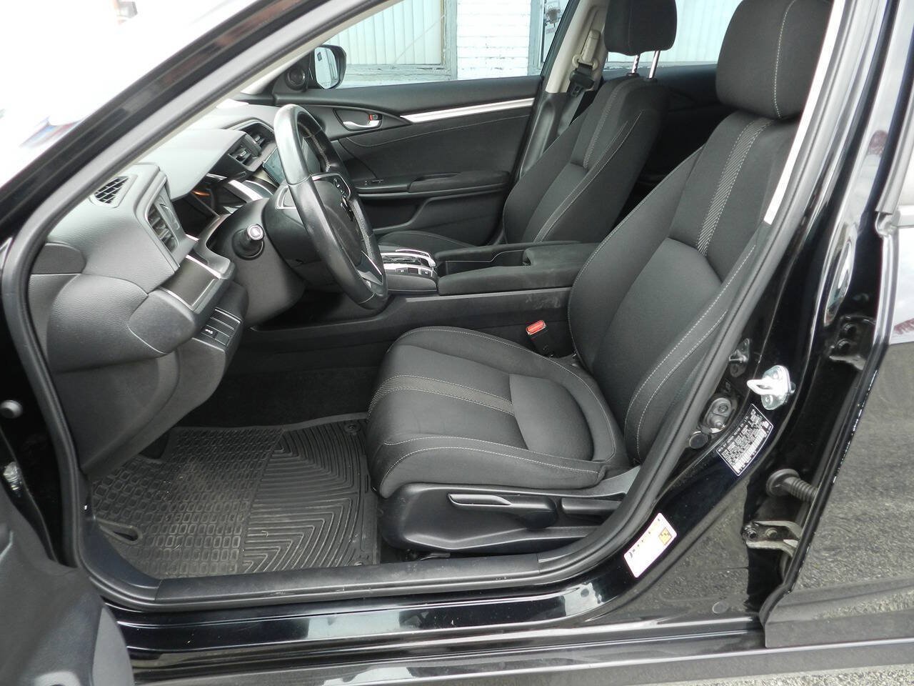 Used 2018 Honda Civic EX-T image 3