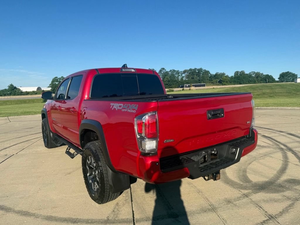 Used 2020 Toyota Tacoma TRD Off-Road w/ TRD Premium Off Road Package AWD/4WD image 6