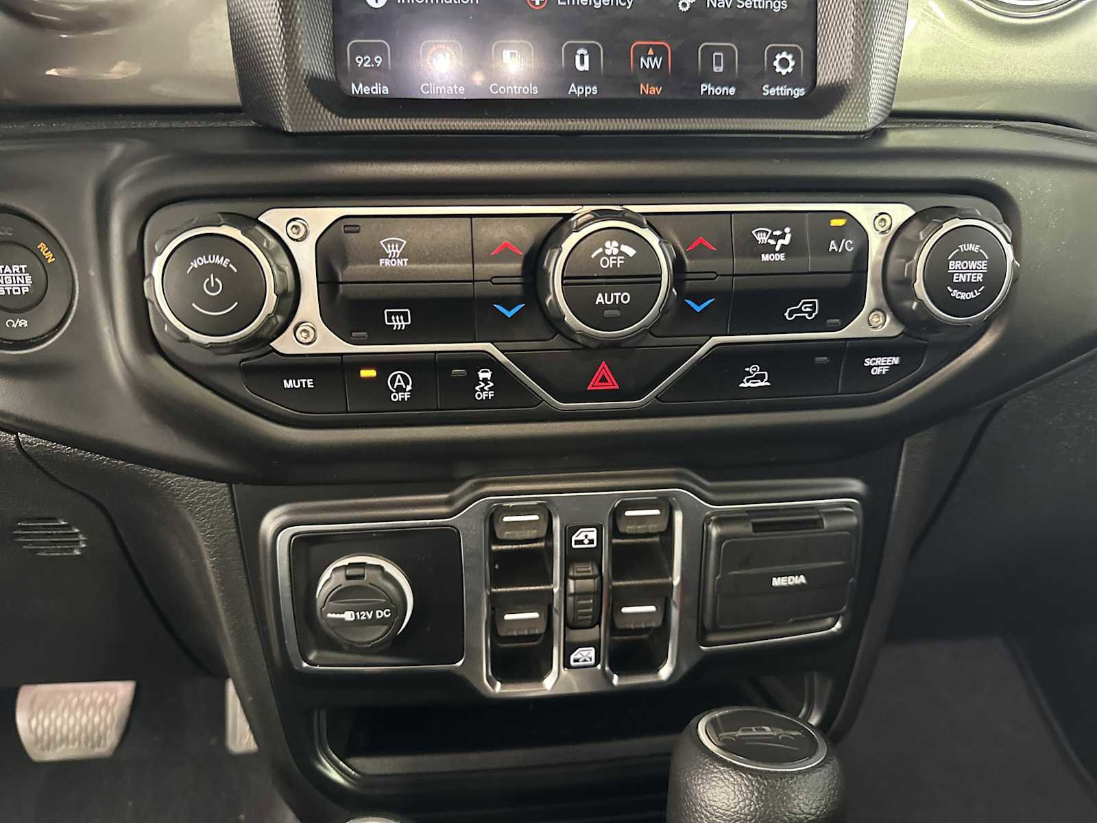 Used 2021 Jeep Gladiator Overland image 20