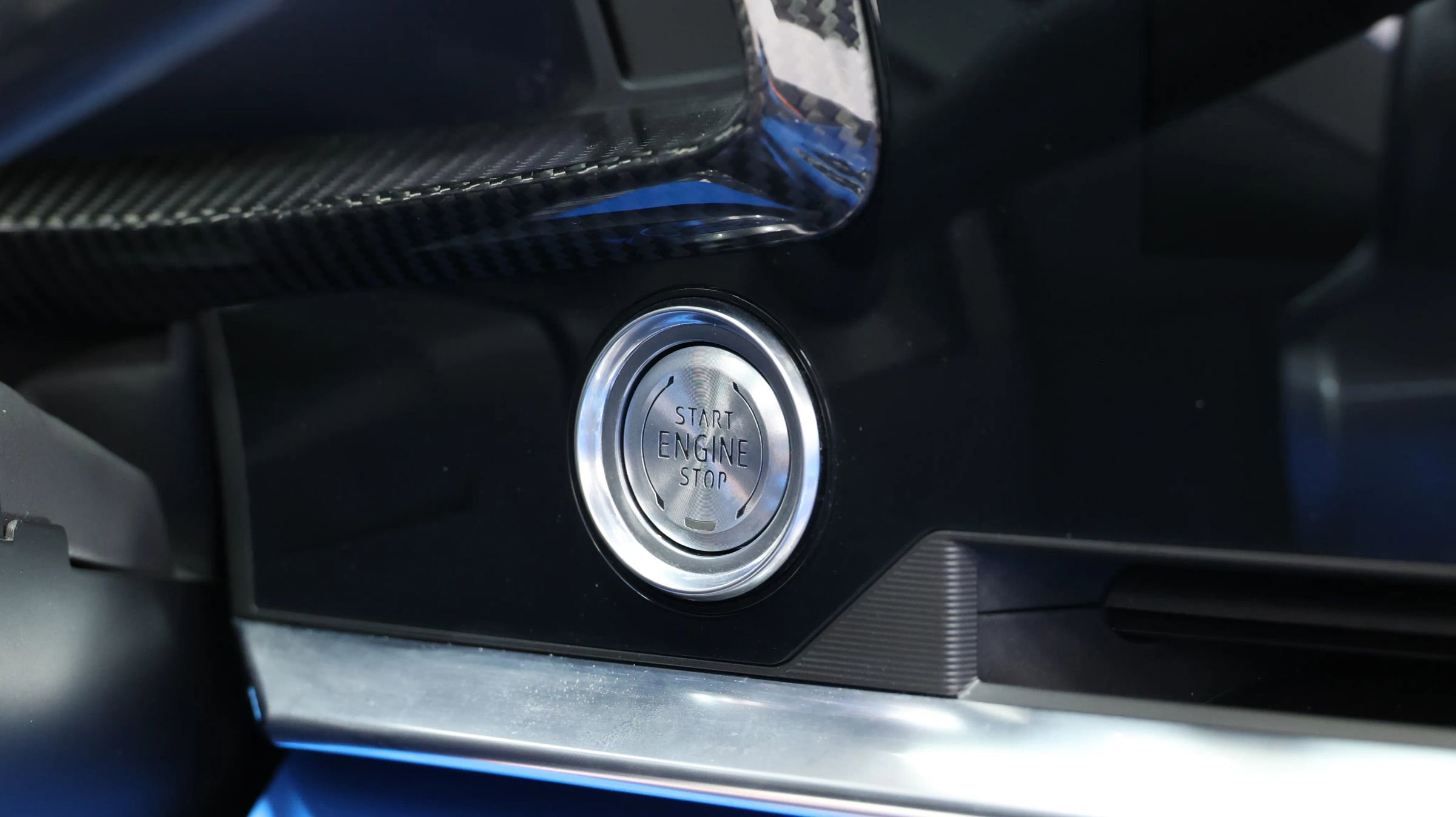 Used 2022 Chevrolet Corvette Stingray Premium Conv w/ Z51 Performance Package image 46