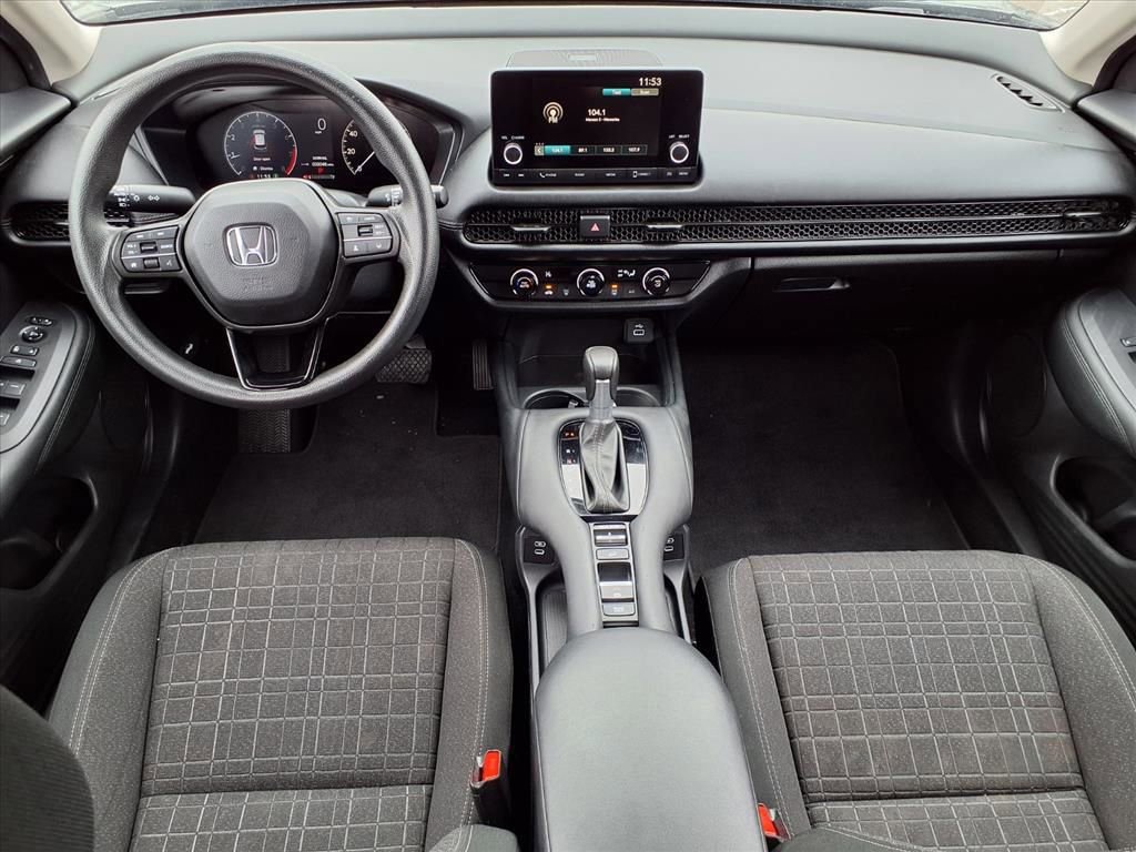 Used 2024 Honda HR-V LX image 3