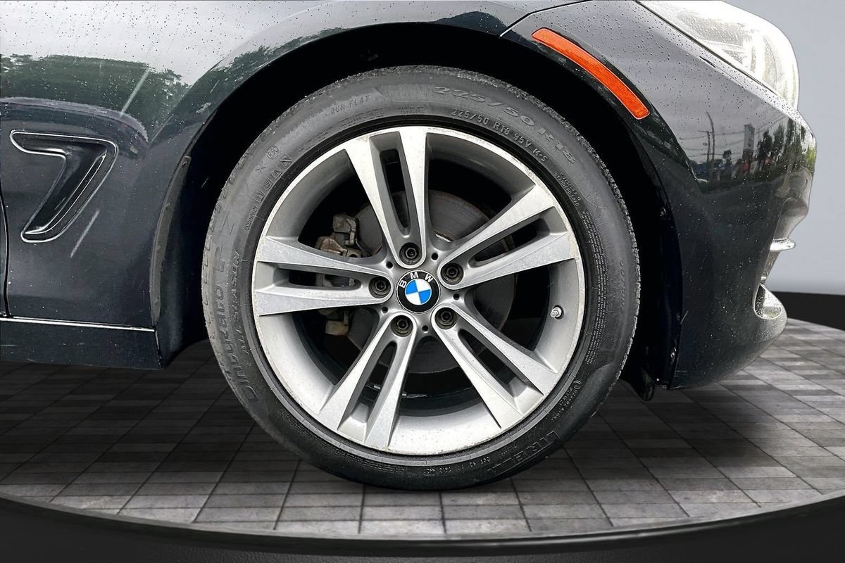 Used 2018 BMW 330i Gran Turismo xDrive w/ Premium Package AWD/4WD image 36