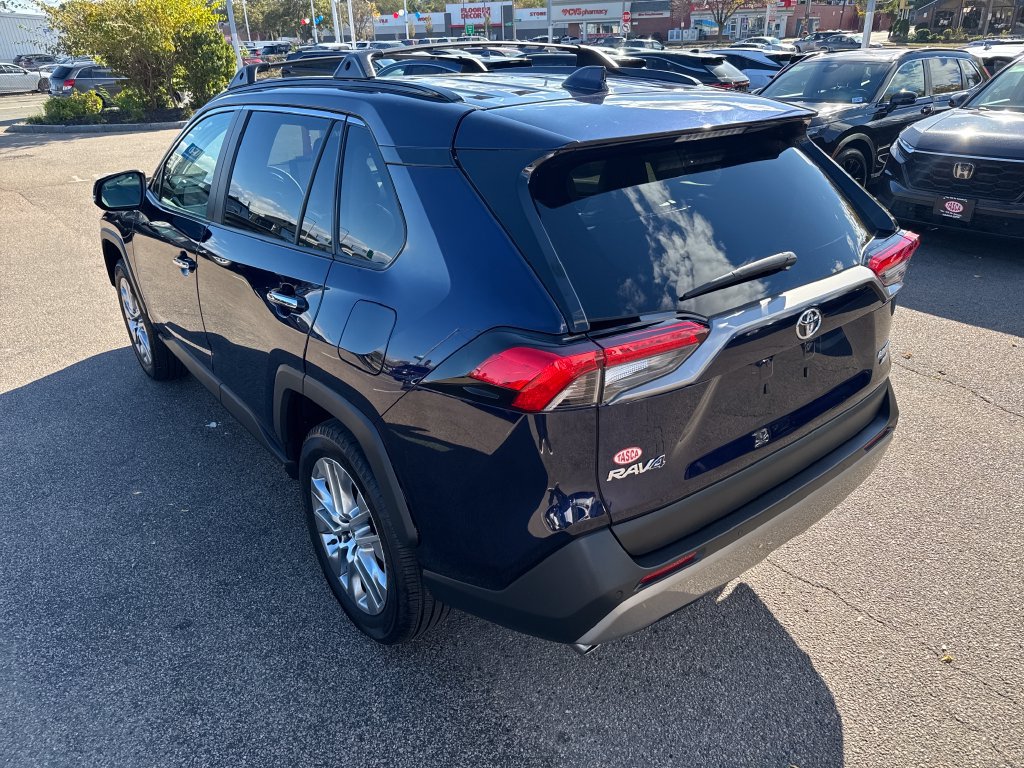 Used 2024 Toyota RAV4 Limited w/ Advanced Technology Package AWD/4WD image 5
