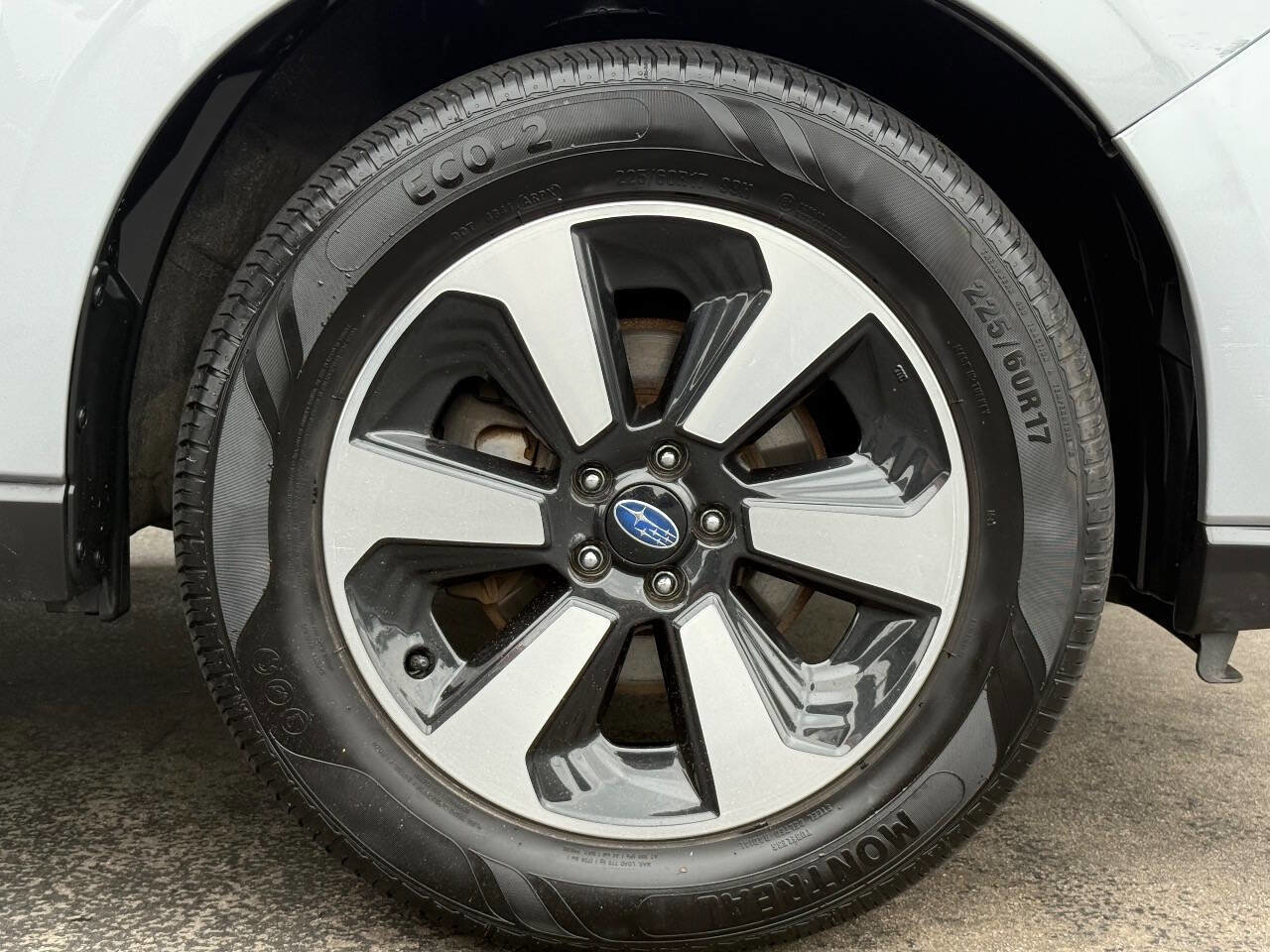 Used 2018 Subaru Forester 2.5i Premium image 12