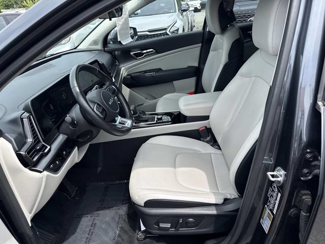 Used 2023 Kia Sportage EX FWD image 14