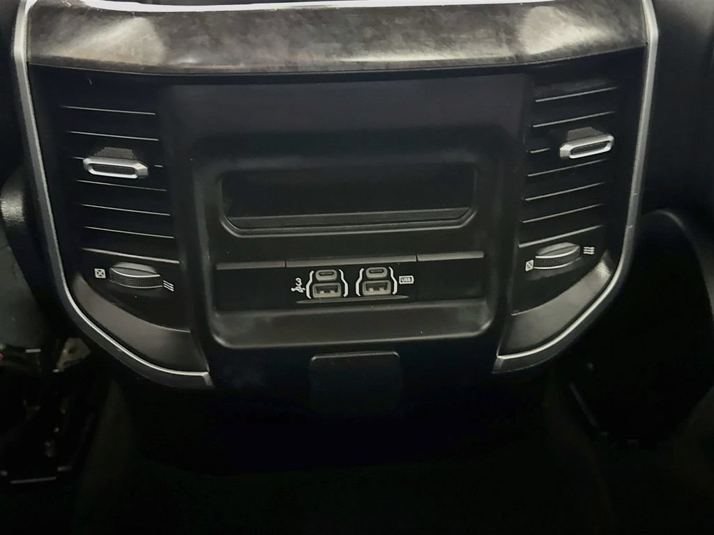 Used 2019 RAM 1500 Big Horn RWD image 29