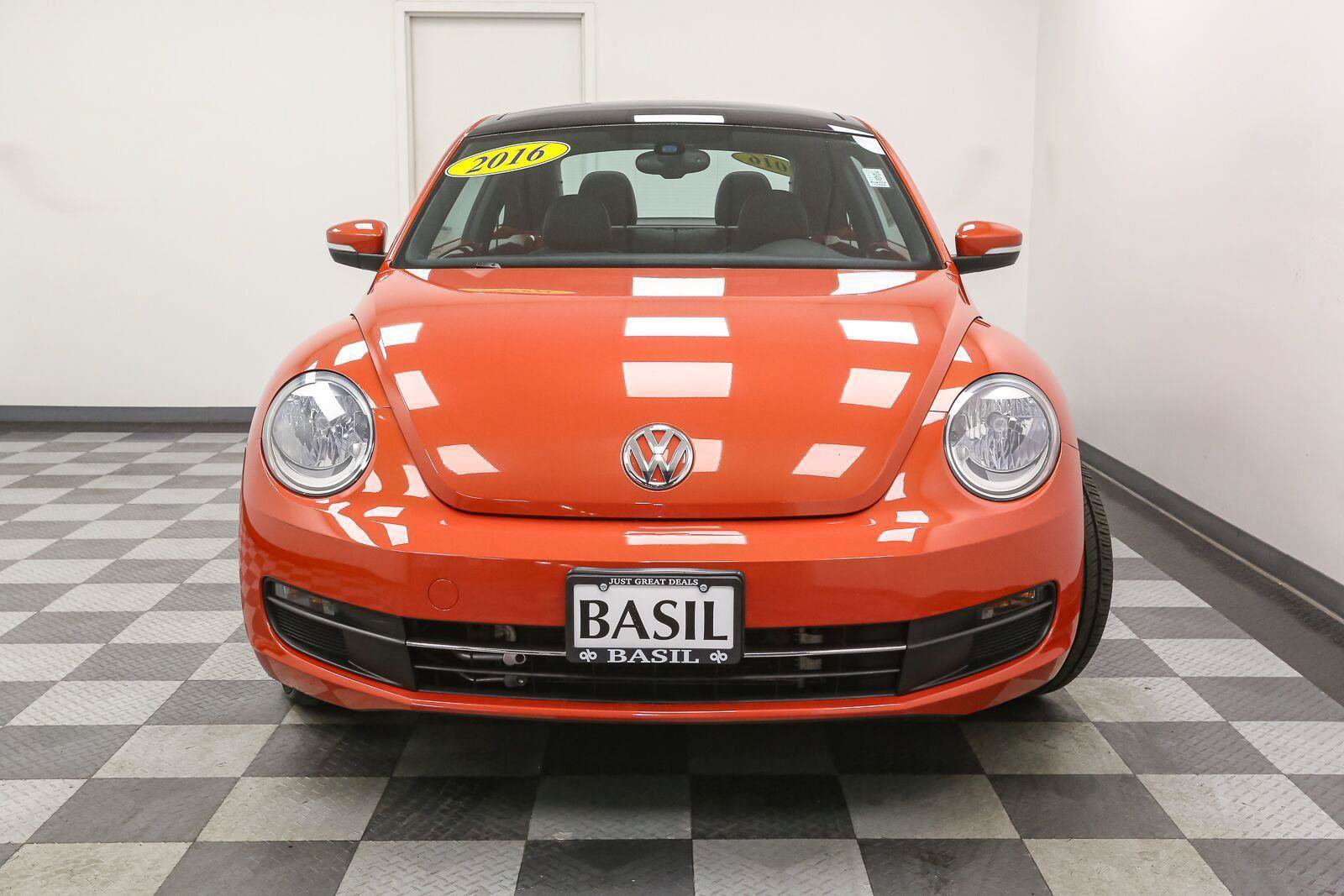Used 2016 Volkswagen Beetle 1.8T FWD image 3