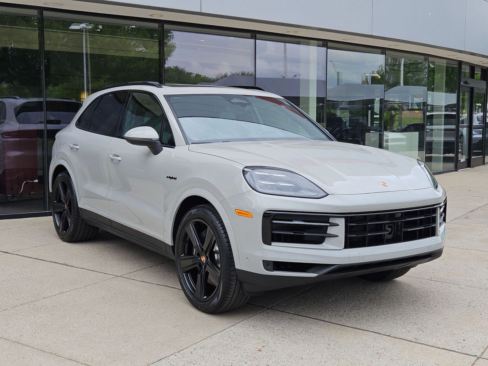 New 2026 Porsche Cayenne E-Hybrid AWD/4WD image 7
