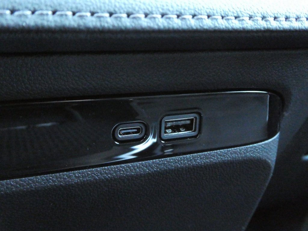 New 2026 Buick Enclave Preferred image 17