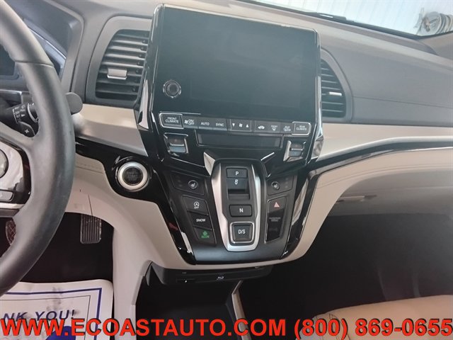 Used 2023 Honda Odyssey Touring image 12
