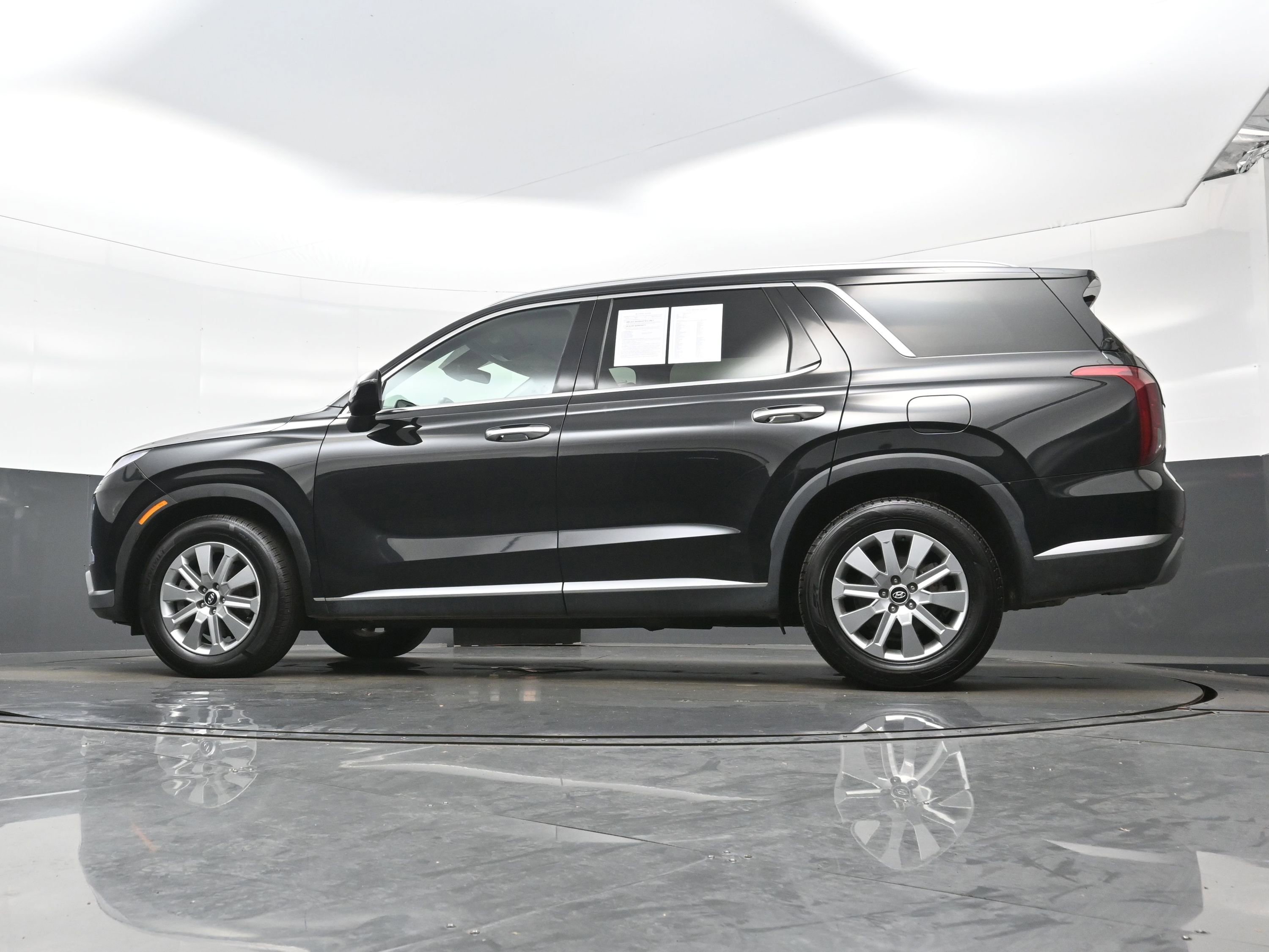 Used 2024 Hyundai Palisade SEL AWD/4WD image 27