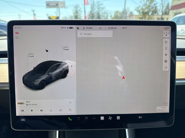 Used 2020 Tesla Model Y Long Range image 22