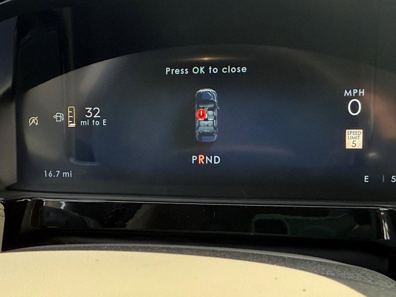 New 2026 Lincoln Corsair Premiere image 15