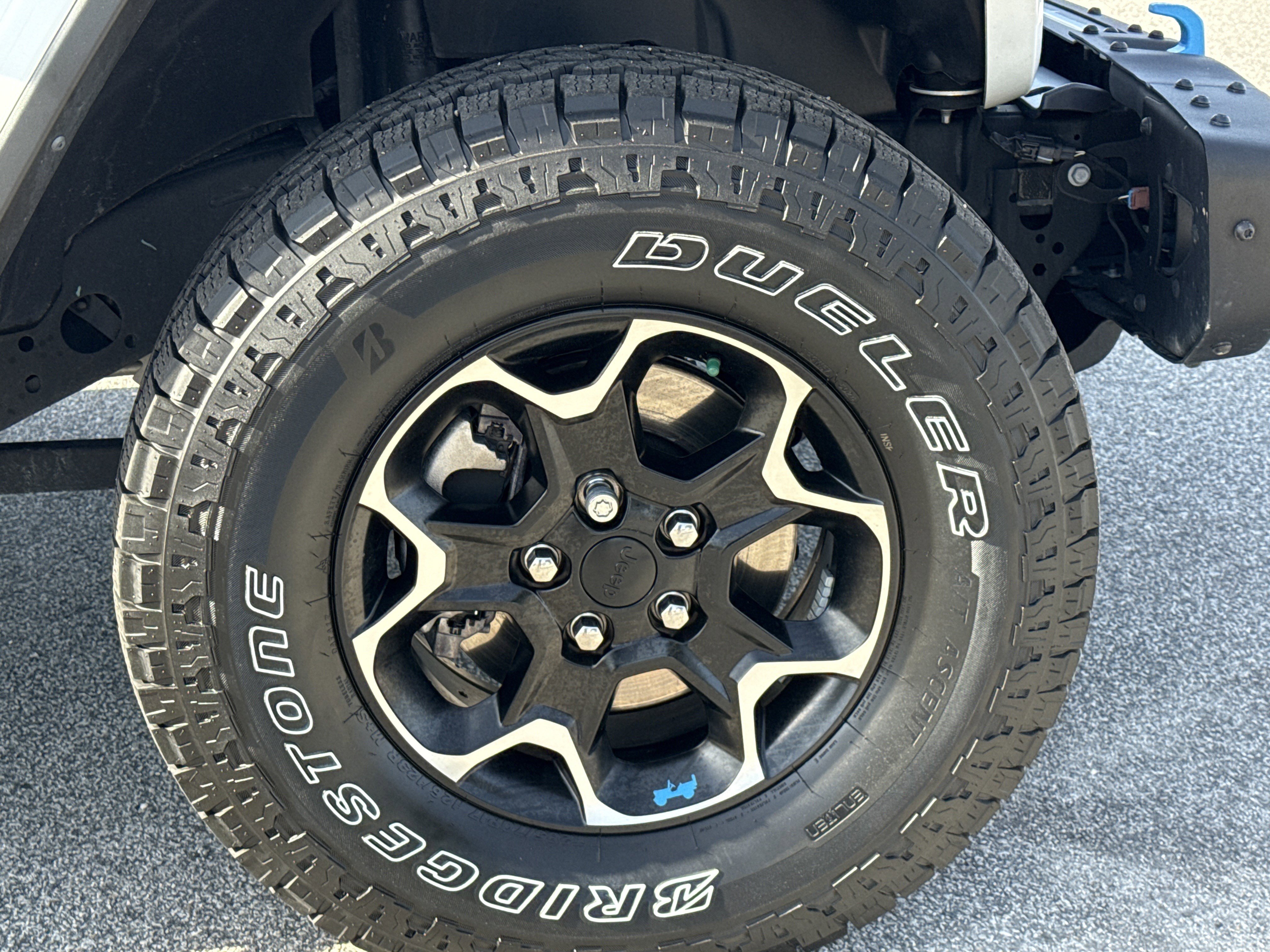 Used 2022 Jeep Wrangler Unlimited Rubicon 4xe w/ Steel Bumper Group image 22