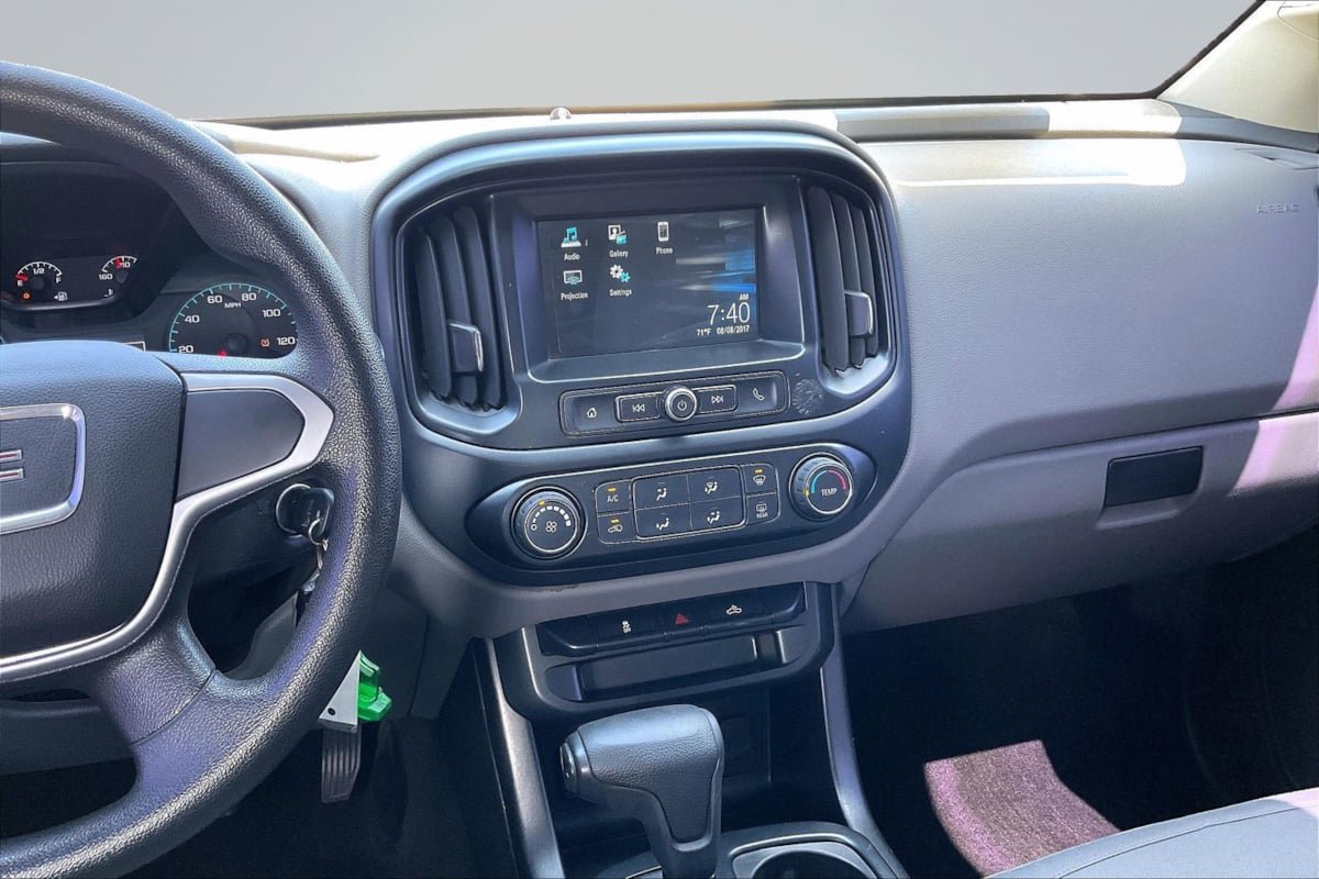 Used 2018 GMC Canyon 2WD Crew Cab w/ Convenience Package image 6