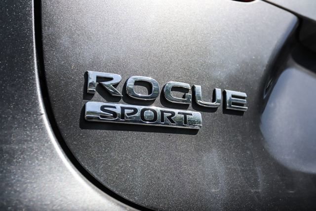 Used 2017 Nissan Rogue Sport SV w/ SV All-Weather Package AWD/4WD image 31