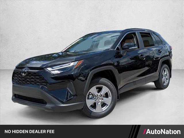 Used 2025 Toyota RAV4 XLE w/ Convenience Package FWD image 1