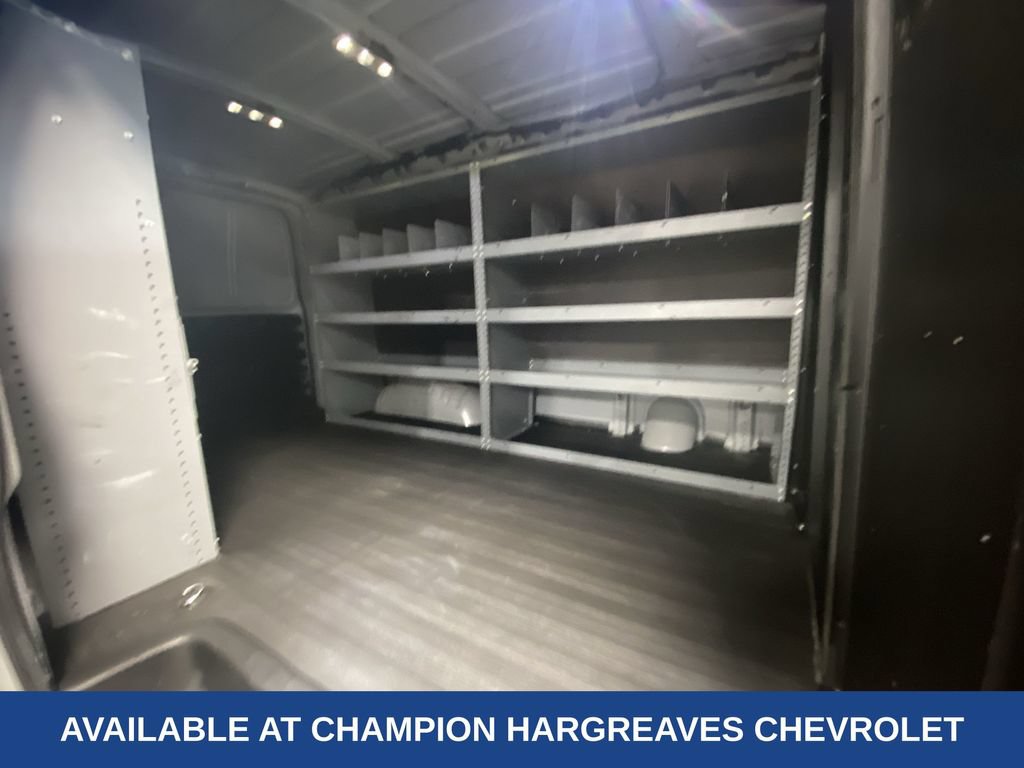Certified 2022 Chevrolet Express 2500 w/ Enhanced Convenience Package RWD image 33