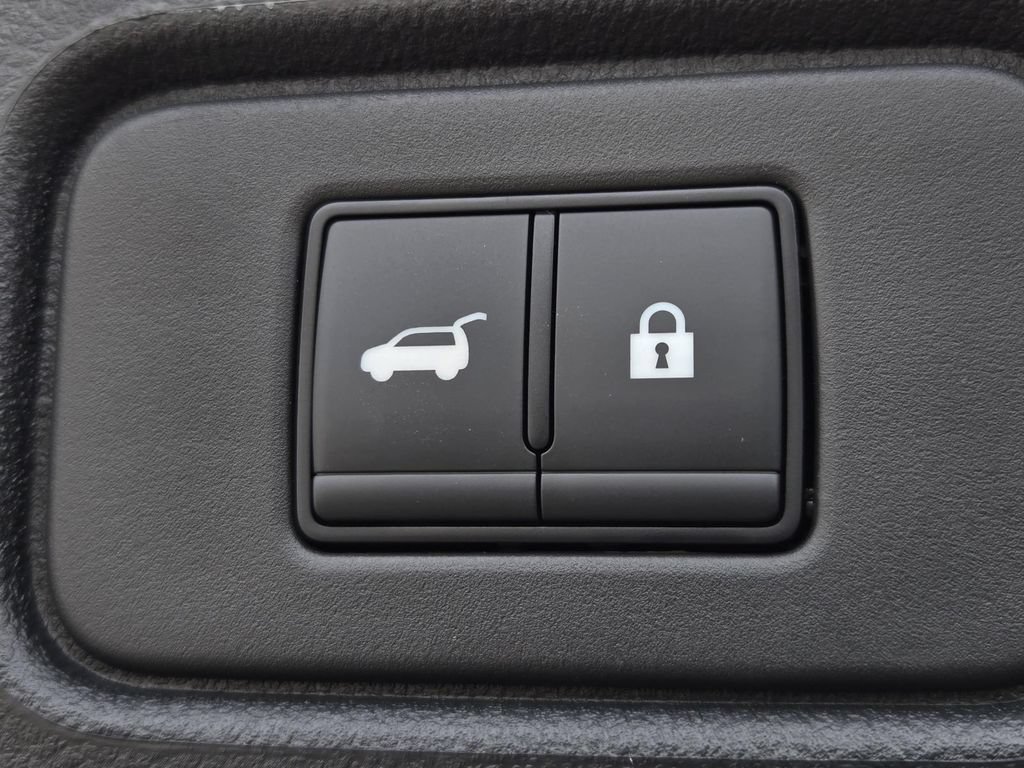 New 2026 Nissan Pathfinder SV FWD image 10