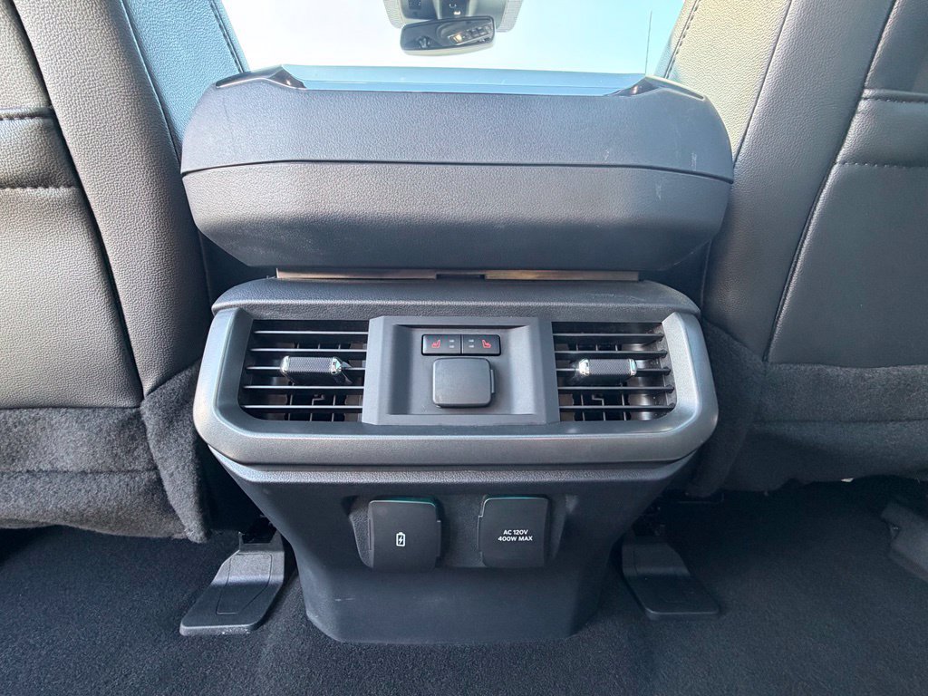 Used 2024 Ford F150 Lariat w/ Equipment Group 502A High AWD/4WD image 8
