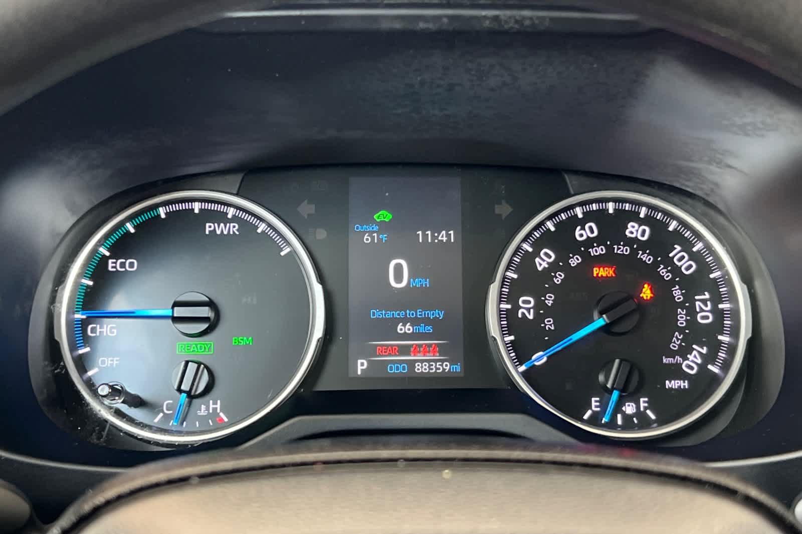 Used 2022 Toyota RAV4 XLE AWD/4WD image 28