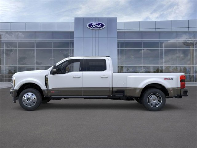 New 2026 Ford F450 4x4 Crew Cab Super Duty image 3