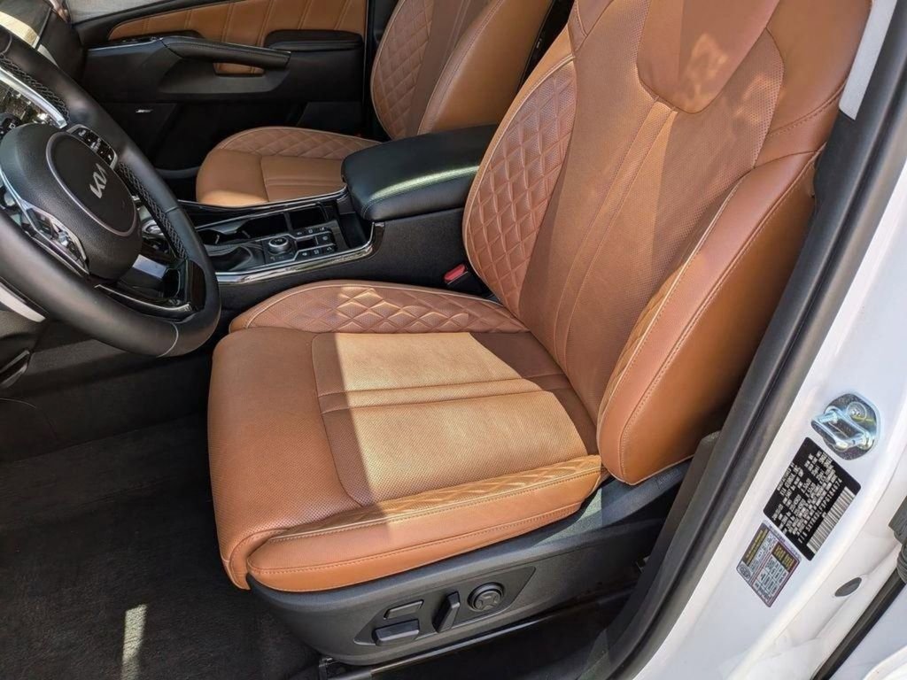 Certified 2023 Kia Sorento SX Prestige AWD/4WD image 27