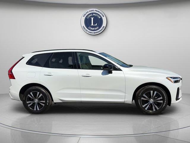 Certified 2024 Volvo XC60 T8 Core w/ Climate Package AWD/4WD image 10