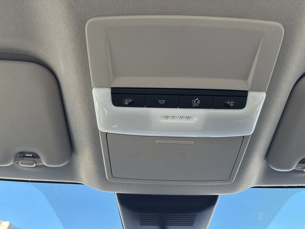 Used 2024 Nissan Sentra SV FWD image 41