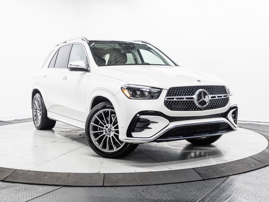 Used 2024 Mercedes-Benz GLE 450e 4MATIC w/ AMG Line Exterior image 1