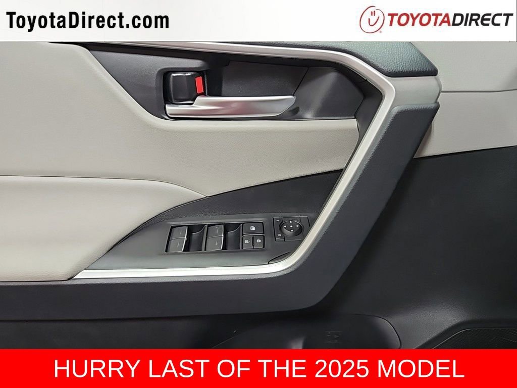 New 2025 Toyota RAV4 XLE image 20