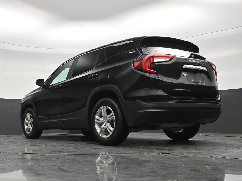 Used 2023 GMC Terrain SLE FWD image 21