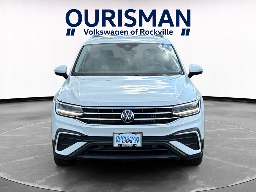 Used 2023 Volkswagen Tiguan SE FWD image 8
