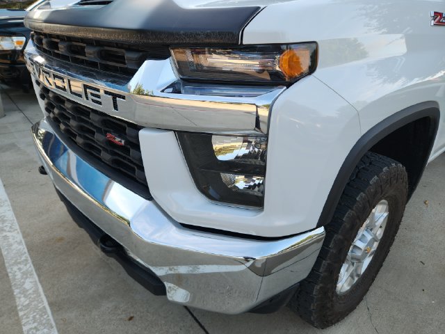 Used 2023 Chevrolet Silverado 2500 LT w/ Convenience Package AWD/4WD image 7